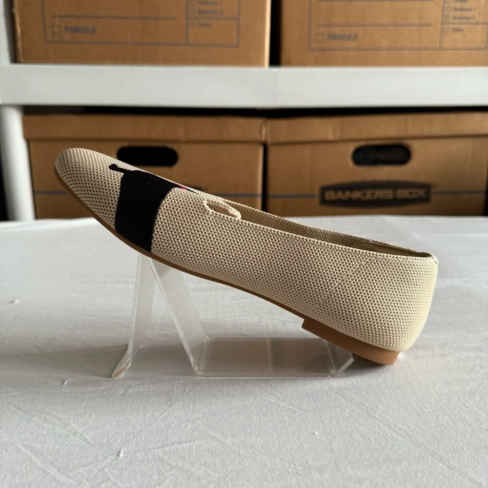 Vivaia Audrey Round Toe Embroidered Dog Slip On Flats Loafers US 5.5 EU 35.5